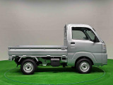 最小回転半径3.6m。小回りきいて、あぜ道・街中どこでもしっかり働く、役に立つクルマ。積荷に負けない走りと、低燃費で経済的ですよ!
