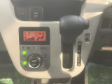 店内では季節で変わるダイハツオリジナルの美味しいスイーツとドリンクでおもてなしいたします。