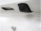 バックカメラが付いているので後方確認が非常にしやすいです。今や運転初心者も熟練者も必須装備!ついていて損はないですね♪