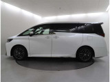 クルマの状態を徹底検査して公開!中古車は1台ずつコンディションが違います。トヨタでは中古車の総合評価や内外装の状態などをひと目で分かるよう、プロの検査員が実施した車両検査証明書をご用意しています。