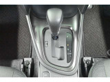 『トヨタ認定中古車』3つの安心を1台にセット!1.徹底した洗浄 2.車両検査証明書つき 3.ロングラン保証つき 全てをクリアした【安心】の証!詳しくスタッフまでお気軽にお問い合わせ下さい。