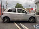 横から見てもスタイリッシュなデザイン、乗り降りもしやすいです。是非、ご試乗ください☆