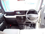 周りが見やすく運転しやすいお車です♪