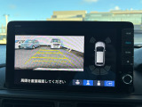 バックカメラも付いています! 運転が不慣れな方でも安心して駐車が可能です!
