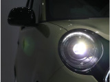 視界がよくスタイリッシュなLEDヘッドライト!また、デイタイムランニングランプ付で昼間も存在感がありますよ。