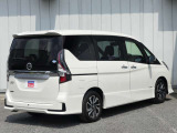 セレナ 2.0 ハイウェイスターV 