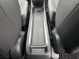充電用USBジャック