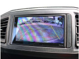 お車選びをお楽しみ頂けるよう、在庫車の展示スペースを十分に確保しております。