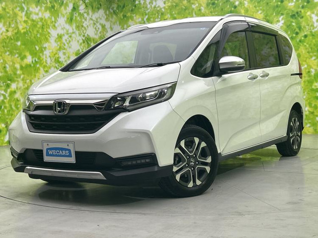 フリード 1.5 クロスター ホンダセンシング 4WD