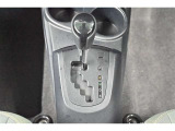 トヨタならではの「3つの安心」をセットにした『トヨタ認定中古車』です。「まるごとクリーニング」「車両検査証明書」「ロングラン保証」付き。