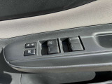 運転席のパワーウィンドウのスイッチです