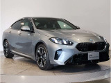 BMWのダイナミック且つエモーショナルなスタイルを印象付けるキャラクターライン(プレスライン)眺めているだけで溜め息の出る美しさです☆