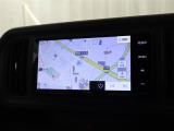 【ナビゲーション】装着車です、初めての道の案内はもちろん!音楽やラジオ等を聞きながらのドライブもお楽しみ頂けそうですね