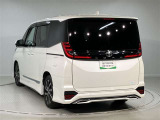 弊社の商品車両は横浜本牧にあります本部で隅々までチェックを行い、トヨタの厳しい商品基準をクリアした車両を展示しています。ご安心してお選びいただけます。