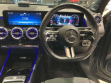 バックカメラにより駐車時の後方確認も楽にできます。お問い合わせは045-830-1521にご連絡下さい。