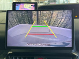 【バックカメラ】駐車時に後方がリアルタイム映像で確認できます。大型商業施設や立体駐車場での駐車時や、夜間のバック時に大活躍!運転スキルに関わらず、今や必須となった装備のひとつです!