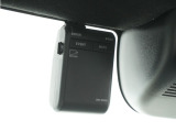 ◆ドライブレコーダー◆映像・音声などを記録する自動車用の装置です。 もしもの事故の際の記録はもちろん、旅行の際の思い出としてドライブの映像を楽しむことができます。
