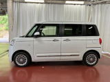 【スマートアシスト搭載車】 衝突回避支援ブレーキ機能(対車両・歩行者)、衝突警報機能(対車両・対歩行者)、誤発信抑制制御機能などの機能で安全な運転をサポートします。