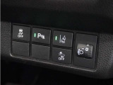 ◆パーキングセンサーシステム◆車庫入れの時などに近くに障害物がある場合、障害物までの距離を音で知らせてくれます。