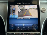 360&deg; カメラシステムを装備。車両周囲を確認しやすく、駐車時の安心感を高めます。