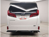 【トヨタ認定中古車】リアのスタイルもキマってます^^