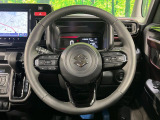 【純正革巻きステアリング】上質な革を使用することで、手にしっかり馴染みとても運転しやすいハンドルです♪