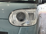 LEDヘッドライトは、点灯の瞬間から最大光量を発揮し、突然暗くなるトンネルなどでの安定感を高めます。