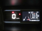 撮影時の走行距離数は5キロです。点検整備を実施してのお納車となります。