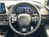 【ステアリングスイッチ】運転中、前方から目線をそらすことなく、オーディオ等の操作が可能な便利機能!安心&快適なドライブを演出してくれます♪