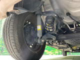 お車を安心してお乗りいただく為には、足回りの定期点検が欠かせません。サービスサポート(有償保証)では無料点検もご提供しており、安心のカーライフをお過ごしいただけるサポート体制が整っています。