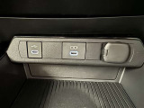 シガーソケット用の充電器が使用可能です!