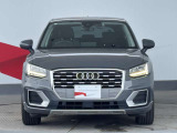 Audiの象徴であるシングルフレームグリルをよりワイドで低くシャープなデザインとすることでワイド&ローのフォルムを協調しています。