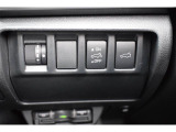 各スイッチ類は運転席から操作しやすい配置です