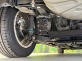 お車を安心してお乗りいただく為には、足回りの定期点検が欠かせません。サービスサポート(有償保証)では無料点検もご提供しており、安心のカーライフをお過ごしいただけるサポート体制が整っています。