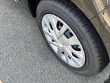 ☆お車についた傷やヘコミ、事故の修理もハヤシにお任せください。自社鈑金工場で修理ができますの安心です☆