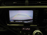 バックモニターを装備しています。車庫入れ時等に車両後方が確認出来るのでとても便利です。