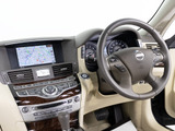 ★使いやすさや安全性を追求したステアリング周り!高級車ゆえにスイッチ類が多いのも特徴ですね!考え尽くされた配置ですぐに使いこなす事が出来ますのでご安心下さい!是非、体感してみて下さい!!
