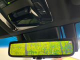 【デジタルインナーミラー】後席の大きな荷物や同乗者で後方が確認しづらい時でも安心!カメラが撮影した車両後方の映像をルームミラー内に表示。クリアな視界で状況の確認が可能です!