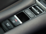 電子パーキング&ブレーキホールド機能も装備されており、より一層の安全運転をサポートいたします♪