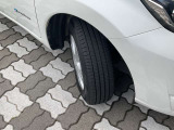 タイヤの溝もございます。
