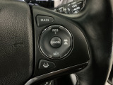 【アダプティブ・クルーズ・コントロール】予め設定した車速内でクルマが自動的に加減速。 前走車との適切な車間距離を維持しながら追従走行し、高速道路でのドライバーの疲労を軽減してくれる嬉しい機能付♪