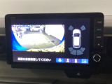 リアカメラ搭載! 狭い駐車場はもちろん、雨の日や夜間の運転も安心です。