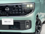 最新式はLEDヘッドランプですね。瞬時に明るい光が夜間の運転をぐっと楽にしてくれますよ。