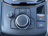【 電動パーキングブレーキ 】電動なのでお車をしっかりホールドいたします!