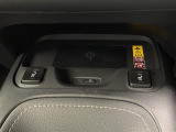 シートヒーター スマホ充電