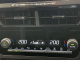 左右独立温度コントロールフルオートエアコンです。運転席、助手席それぞれで独立して温度設定ができます。冷え性の方が乗っても安心ですね♪