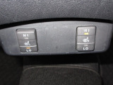運転席&助手席シートヒーターが付いてます。寒い冬でもスイッチONで座面をあたたかくして、ドライブをさらに快適にしてくれます。