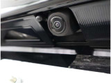 駐車が苦手な方も、そうでない方も、大変に便利なバックモニターを搭載しております!