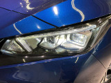 夜間運転の安全をサポート!視界がクリアになるLEDヘッドライトです。