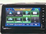 Apple CarPlay、Android Autoに対応の9インチディスプレイオーディオです、スマートフォンと接続し、普段使っているアプリを大画面で操作できます。もちろんUSBケーブルによる有線接続にも対応しています。
